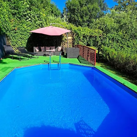 Studio, Aire De Loisirs Avec Piscine